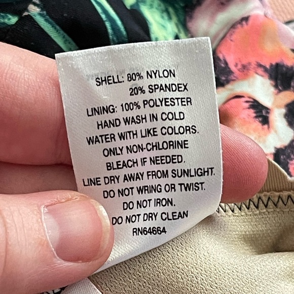 Vanilla Beach floral scalloped high neck halter tie bikini 2 piece swim - Picture 7 of 7